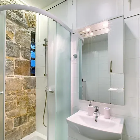 Summer Stone Pleasure *