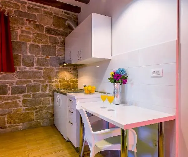 Summer Stone Pleasure Lägenhet